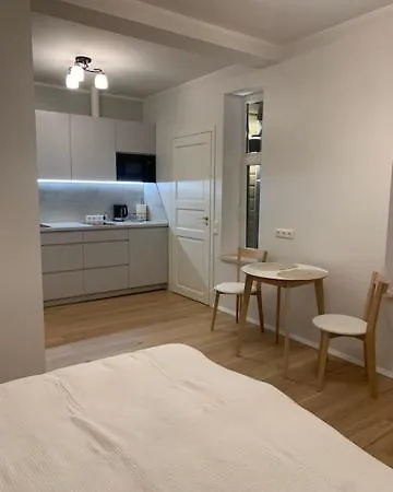 Esplanaadi 2 * Pärnu